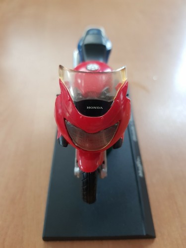 Motorrad Modell Collection 1:18 Ducati BMW Kawasaki Yamaha Triumph Honda ..... - Picture 89 of 213