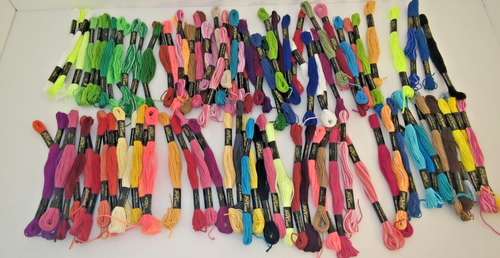 99 Skeins Embroidery Floss Assorted Colors Coats & Clark's Random Colors - Picture 11 of 11