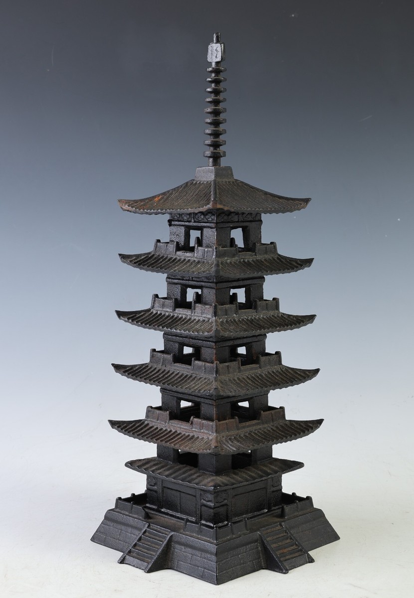 伊藤桂司 1989 リトグラフ 『HEAVENLY PLATEAUX』 Japanese Old Vintage Iron Figure Five Story Pagoda 五重塔