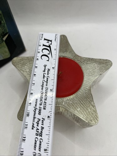 Vintage 1980 AVON Starbright Red Candle-Floral Medley Scent-Star Shape-In Box - Picture 4 of 8