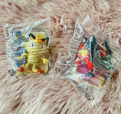 2x Pokémon OVP McDonalds Happy Meal Spielzeug 2016/2017 Figur mit Pikachu Karte