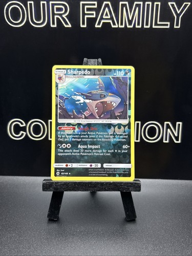 Pokémon TCG Sharpedo Sun & Moon 82/149 Holo Ultra Rare NM