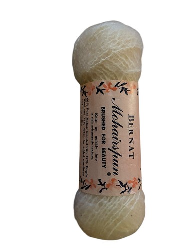 Bernat Mohairspun 1 Ounce Skeins Of Vintage New Old Stock Lot Of 13 - Picture 2 of 7