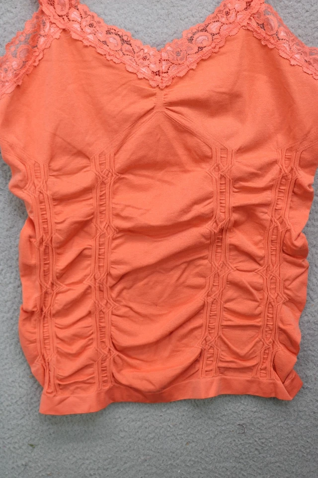 Camiseta sin mangas Babydoll Bongo con ribete de encaje-talla L/XL-Y2K-Cottagecore-minimalista Foto 2 de 4