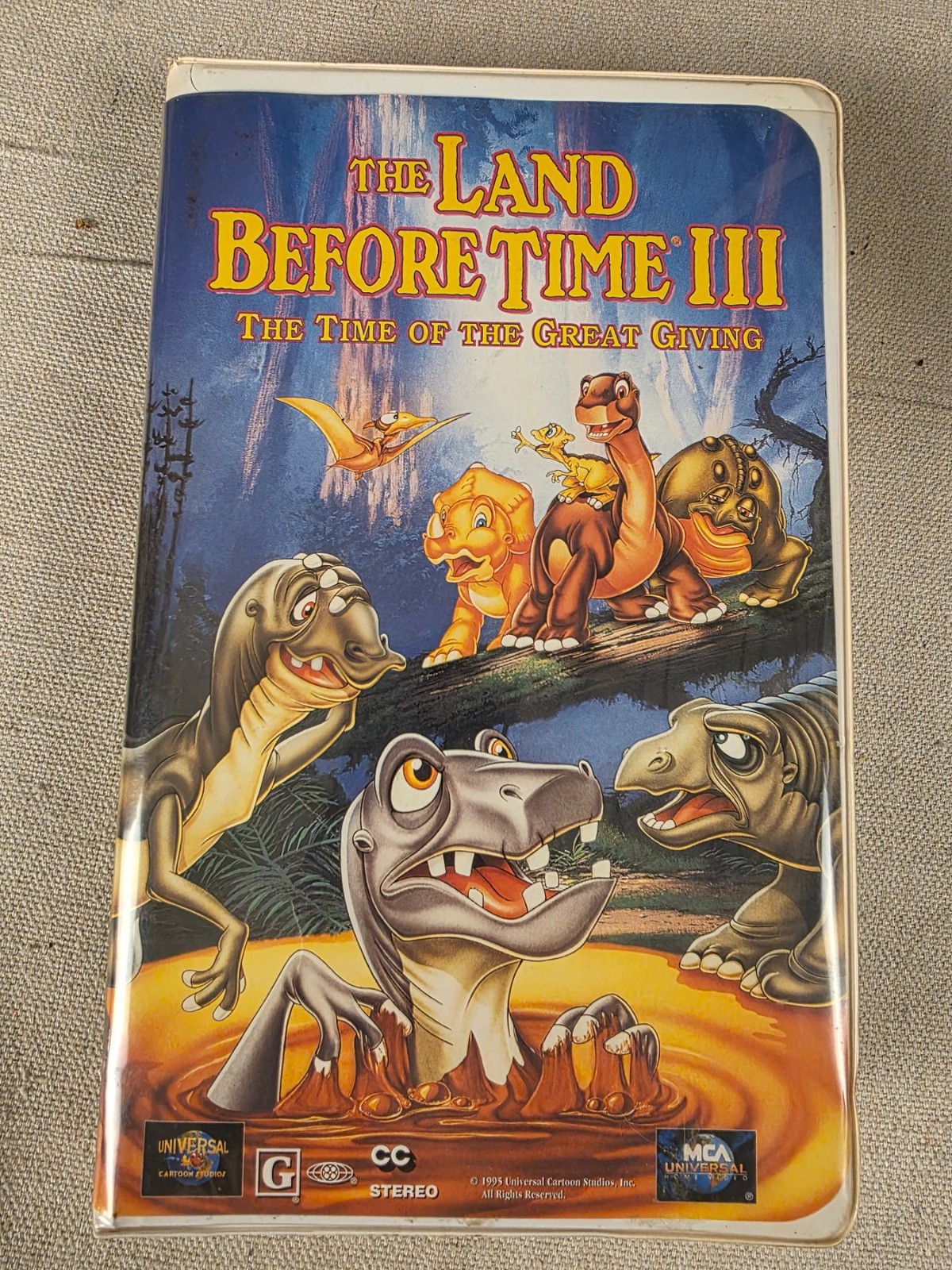 The Land Before Time III The Time of the Great Giving VHS 1995 Clamshell