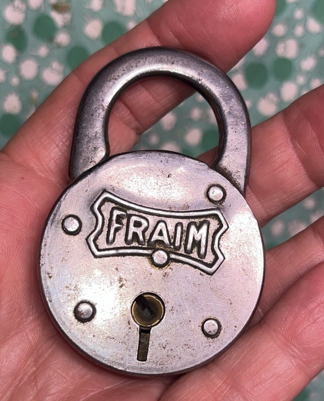 Rare Vintage E.T. Fraim Lock Co Padlock Lancaster, PA Locked and No Key as found