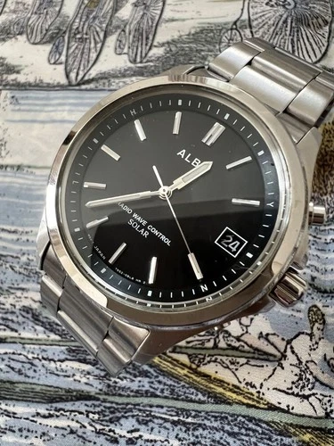 Seiko Alba Solar Watch V158 0AX0 Mens Wrist 19cm 36mm Timepiece Vintage