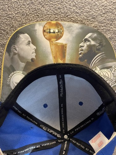 MITCHELL & NESS GOLDEN STATE WARRIORS PLAYOFF HAT - CURRY & LEBRON VISOR - Picture 7 of 10
