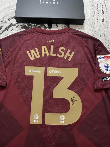 QPR Player Issue Signed Joe Walsh #13 GK Football Shirt Community Day 2025 COA - Picture 15 of 19