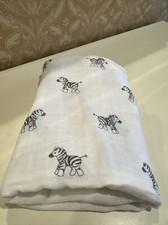NEW Amazing Baby White Black Zebra Cotton Muslin Swaddling Blanket