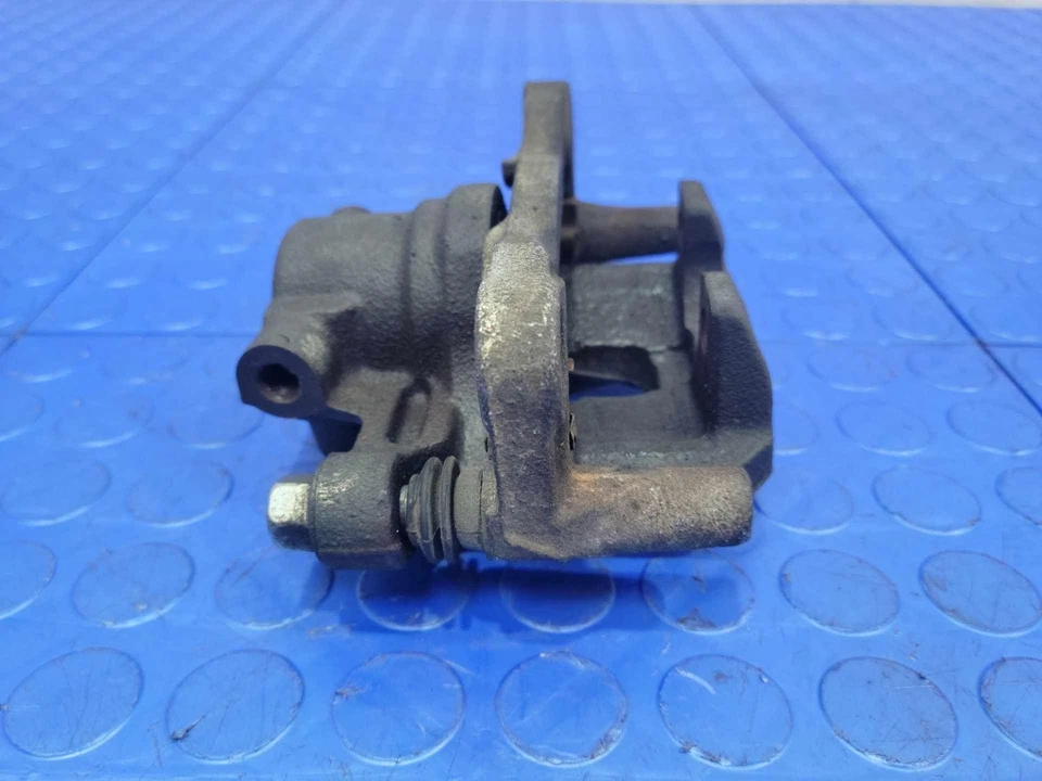 Conjunto de pinza de freno trasera Jeep Compass Patriot 07-17 lado del conductor izquierdo OEM Foto 4 de 4