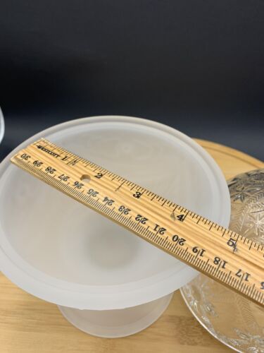 Vintage L E SMITH Glass "Alexandria" Candy Dish w/ Lid Easter-Clear & Frosted - Picture 4 of 8
