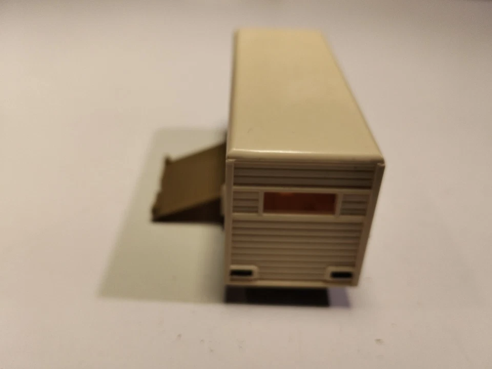 MATCHBOX - 40 HORSEBOX - 1977 CON BOX ORIGINALE - Immagine 4 di 4