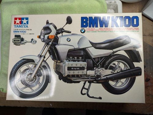 Bmw K100 Motorcycle Model Tamiya 1/12 Scale Finished Plastic Replica Display - Imagen 4 de 7