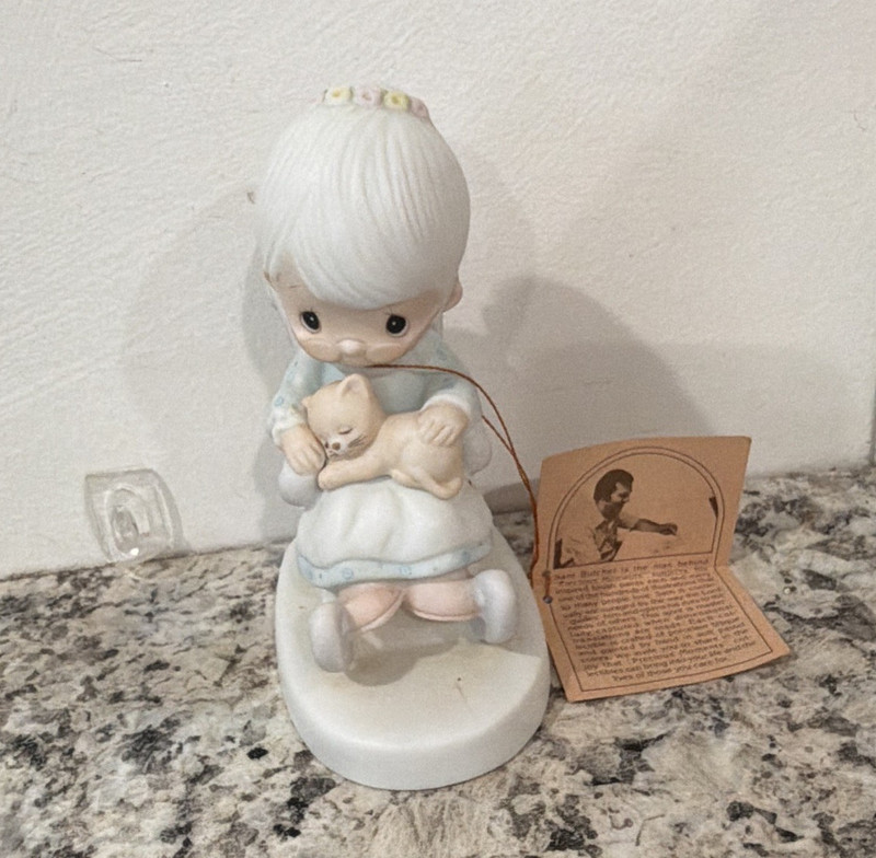 Enesco Jonathan & David “The Purr-Fect Grandma” Porcelain Figurine 1979 Signed