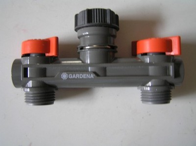 VINTAGE GARDENA 2 GANG VALVE * NEVER USED * I SHIP PROMPTLY