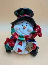 Greenbriar bobble head Snowman holding Stars and Wreath, 5" heavy resin