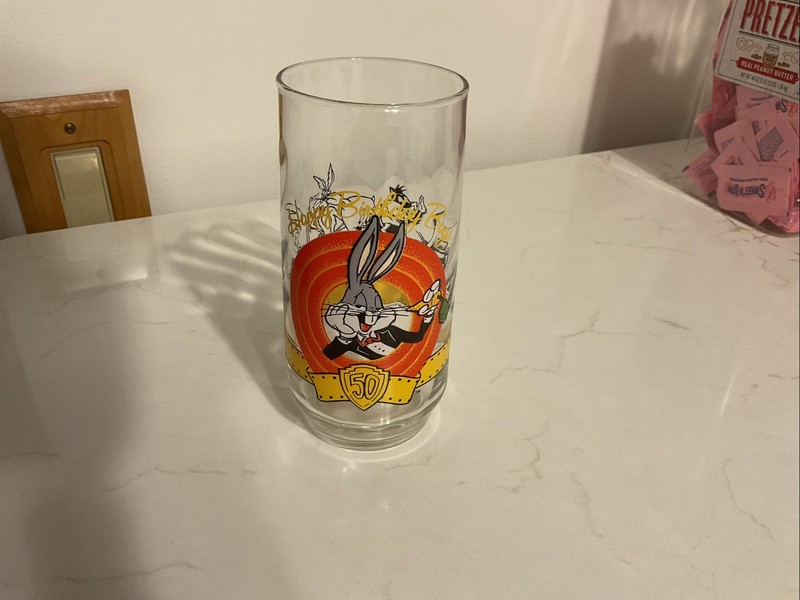 Bugs Bunny Happy Birthday 50th Tumbler  Glass 1990 Warner Bros. Looney Tunes 