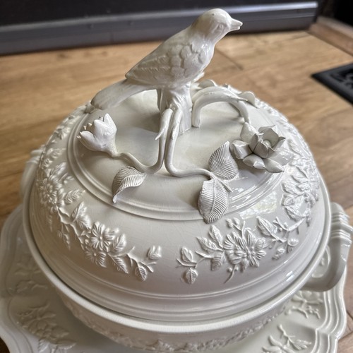 LG 4 QT Vintage Mottahedeh ~Musee Des Arts white bird Tureen~Paris Retail $735. - Picture 12 of 16