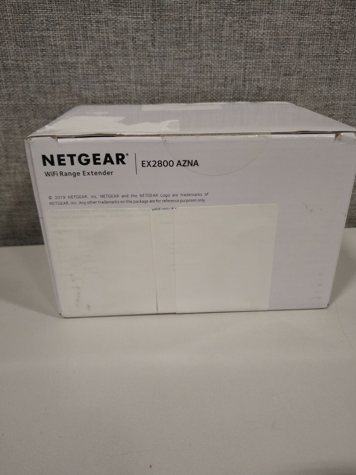 NETGEAR WiFi Range Extender EX2800 Coverage up to 1200 sq.ft. & 20