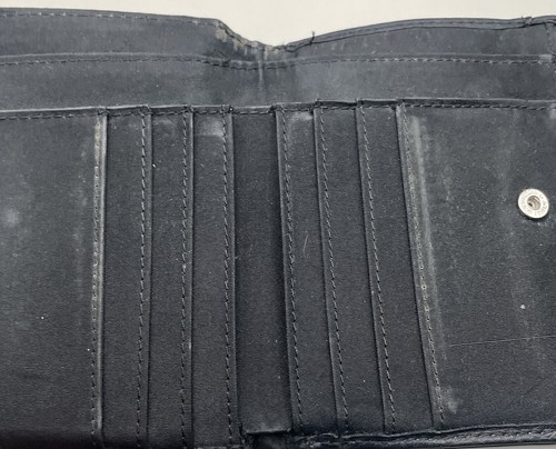 Wilsons Black Leather Wallet Ladies Tri Fold Card Holder Coin Pockets Zip Snap - Picture 6 of 10