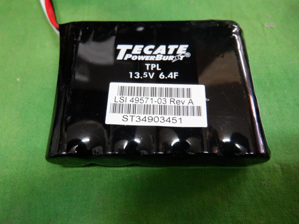 UCS-RAID9271CV-8I Cisco/LSI MegaRAID 9271 6Gbps SAS 1GB Cache Module V04 - Image 2 of 4