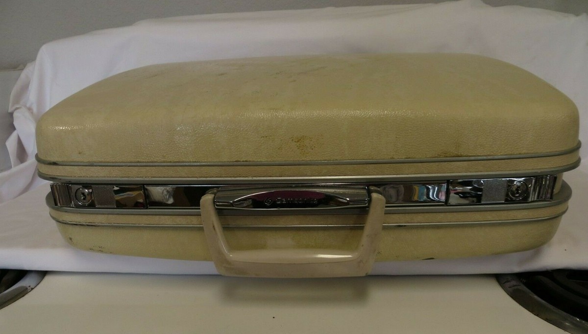 Vintage Samsonite Silhouette Off-White 20