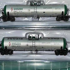 New! N-Scale Atlas 2-pack GATX Tank Cars Pemex $75.90