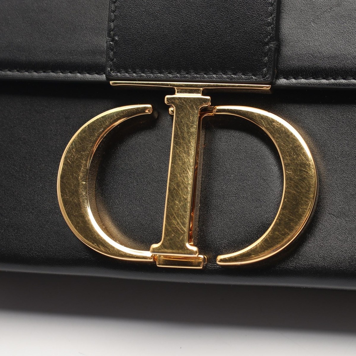 Dior 30 Montaigne crossbody Shoulder Bag leather Black Used