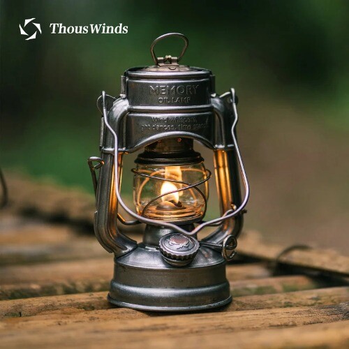 Lámpara de Aceite Memoria Thous Winds Exterior Mini Camping Linterna Emoción Luces Retro - Imagen 1 de 33