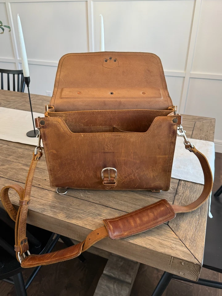 Кожаный классический портфель Saddleback для табака - Изображение 3 из 4