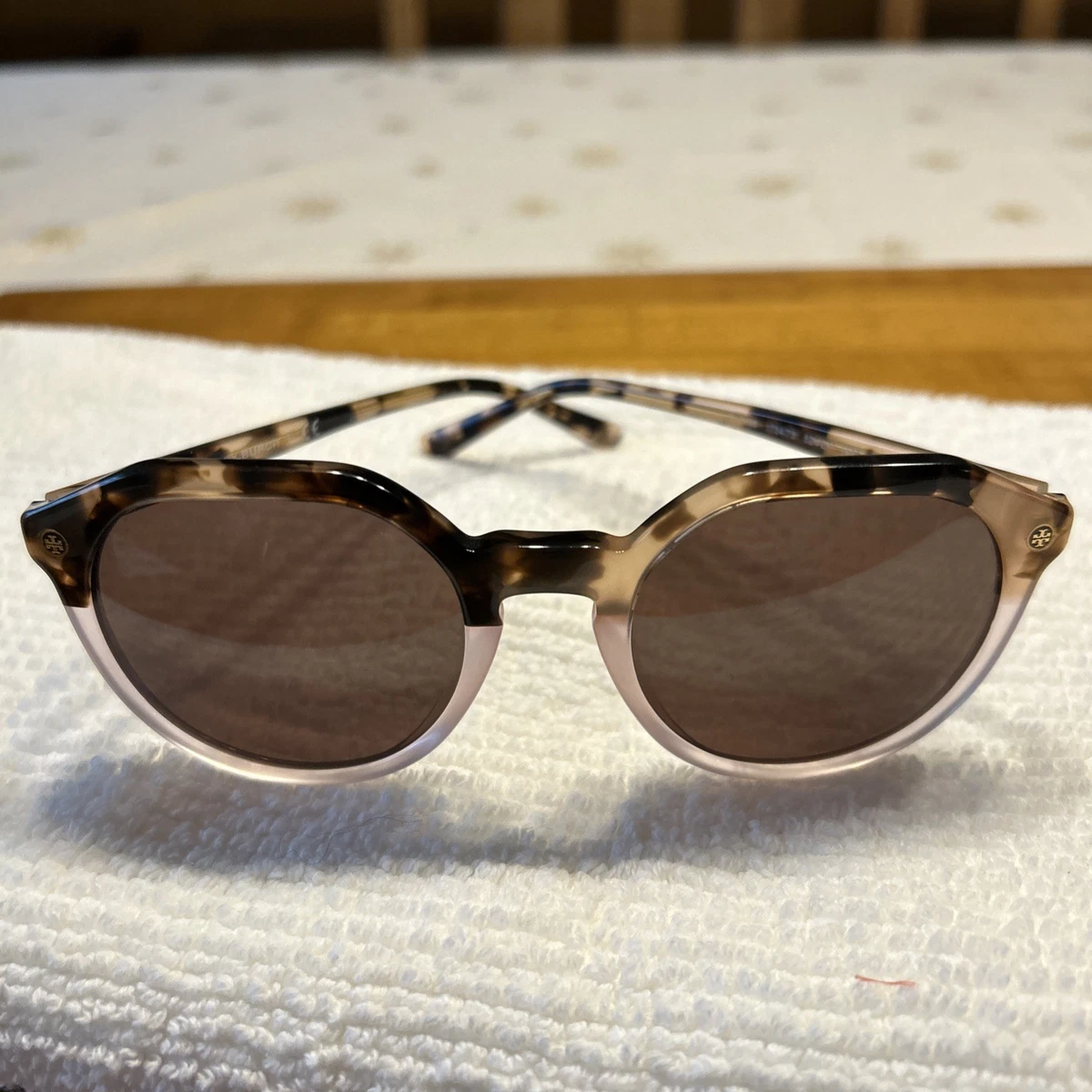 Tory Burch Round Sunglasses for Women for sale | eBay display picture 3