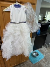 Flower Girl Dress girls Size 6 With Lilac Waist Ribbon