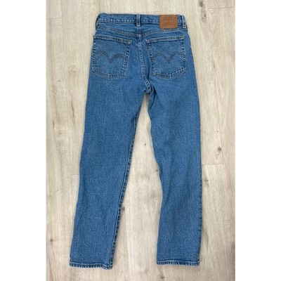 Levi's Wedgie Straight Ankle Button Fly Denim Medium Wash Basic Size 26