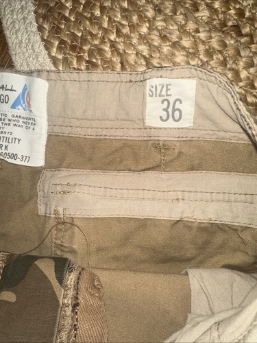 Wonder Wall Herren Camouflage Cargo Shorts 36 Taille gebraucht Gorecorp - Bild 3 von 7