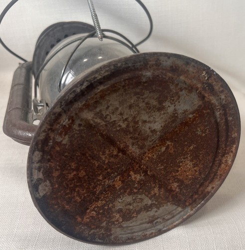 Vintage Beacon GSW Kerosene Lantern Barn Wind Proof Glass Globe - Picture 18 of 20