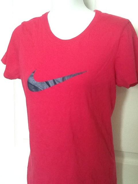 Women's NIKE Slim Fit Pink Metallic Swoosh Athletic Top Tee T Shirt M, Perfect!! | eBay