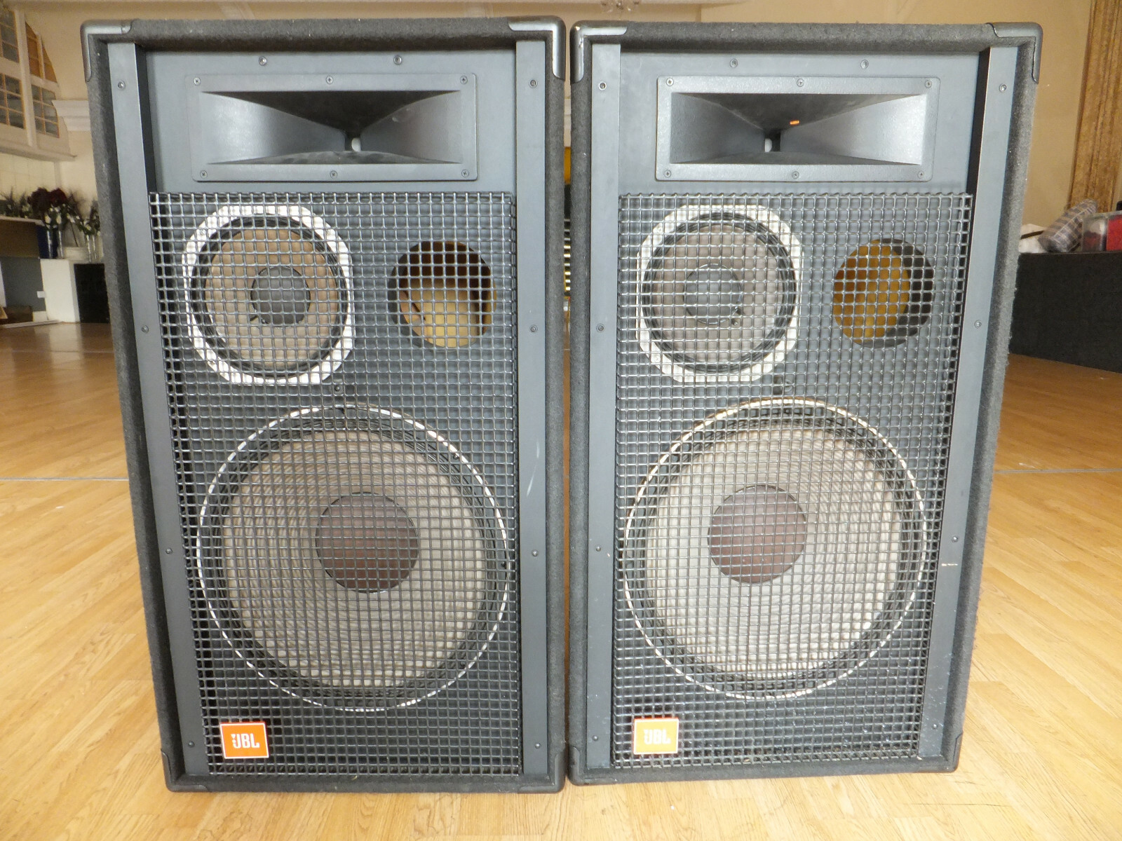 jbl hifi music system 10000w