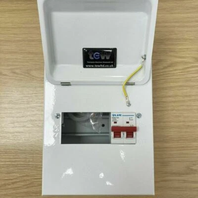 LIVE ELECTRICAL Live 6 Way Metal Clad Consumer Unit c/w 100A Main Switch (4 usable ways)
