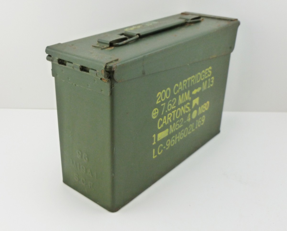 M13 7.62mm弾薬箱 200カートリッジ用 NEW MILITARY AMMO BOX 200 CARTRIDGES 7.62 MM M82 M13 CARTONS