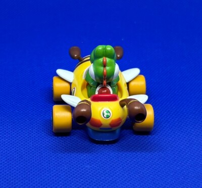Yoshi Queen Bee Honey Queen Mario Kart Pull Back Car Toy Mini