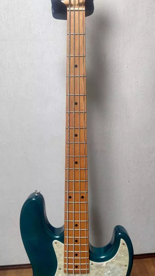 Bacchus BJB GLAY JIRO Signature Model Electric Bass Guitar Blue Very Good