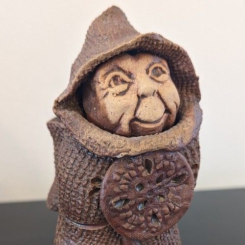 Vintage 1970's Gentlefolk Figurine w/ Bag Windridge Pottery Canada Hobbit Monk - Picture 8 of 11