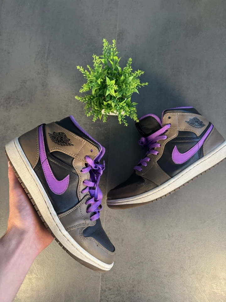 Nike Air Jordan - Marron et Violet - Taille 40 - Excellent état  - Photo 1/4