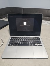 Apple MacBook Air 13in (256GB SSD, M1, 8GB) Laptop 2020