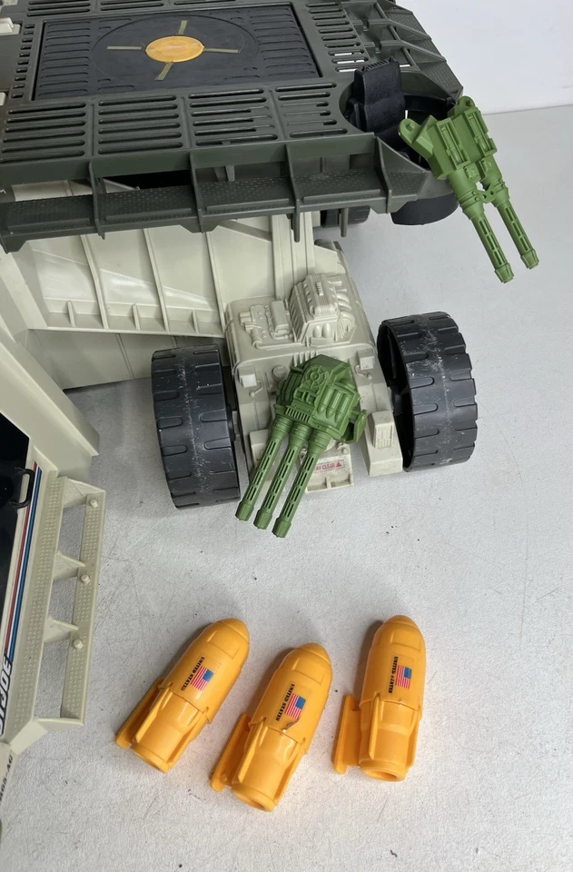 GI Joe General Mobile Strike Headquarters 1990 Винтаж с Вертолетом ЧИТАЙТЕ - Изображение 4 из 4