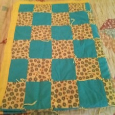 Handmade 35x46Baby Quilt/Yellow,Green Patchwork Flowers
