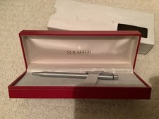 Quality Old Sheaffer Targa Ballpoint Pen In Rolled Gold Lined Pattern Made In US