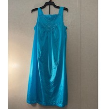 "Vintage Nancy King Sleeveless Emerald Lingerie Nightgown - Size Small"