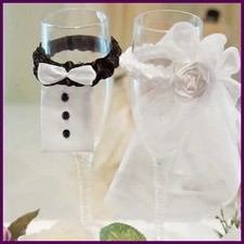 2PCS/ Pair Wedding Decoration Marriage Bride And Groom Wine Cups Champagne